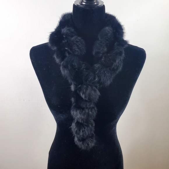 Pom Pom black Women's winter scarf - Picture 1 of 7